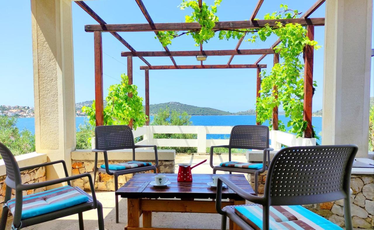 Aldos House Villa ราชานิ ภายนอก รูปภาพ