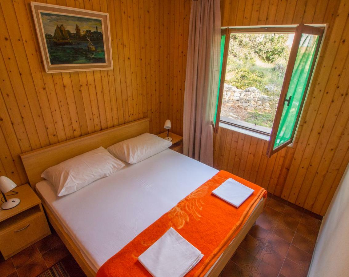 Aldos House Villa ราชานิ ภายนอก รูปภาพ